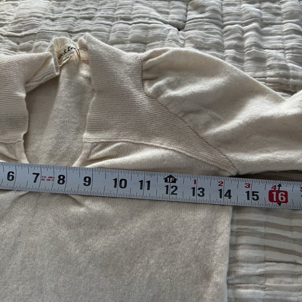 Phoebe & Lola Ivory Cashmere Sweater‎ Sz XS V Neck Y2K Coquette Preppy Capsule - Picture 6 of 8